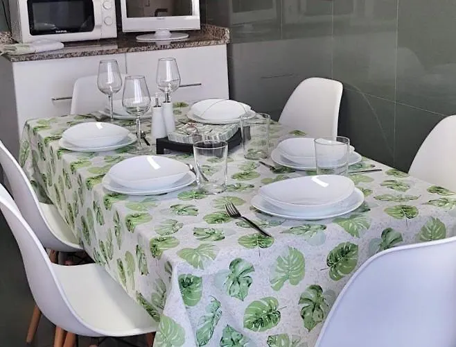 Piso Miracíes- Wifi- Parking- Vistas Ría De